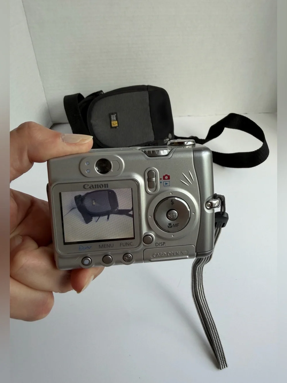Canon PowerShot A520 Digital Camera Bundle - Works with Flaw - Read Description